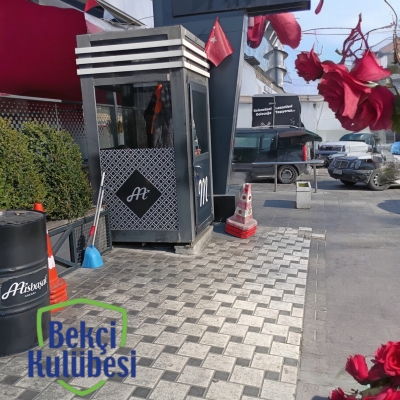 Bekçi Kulübesi